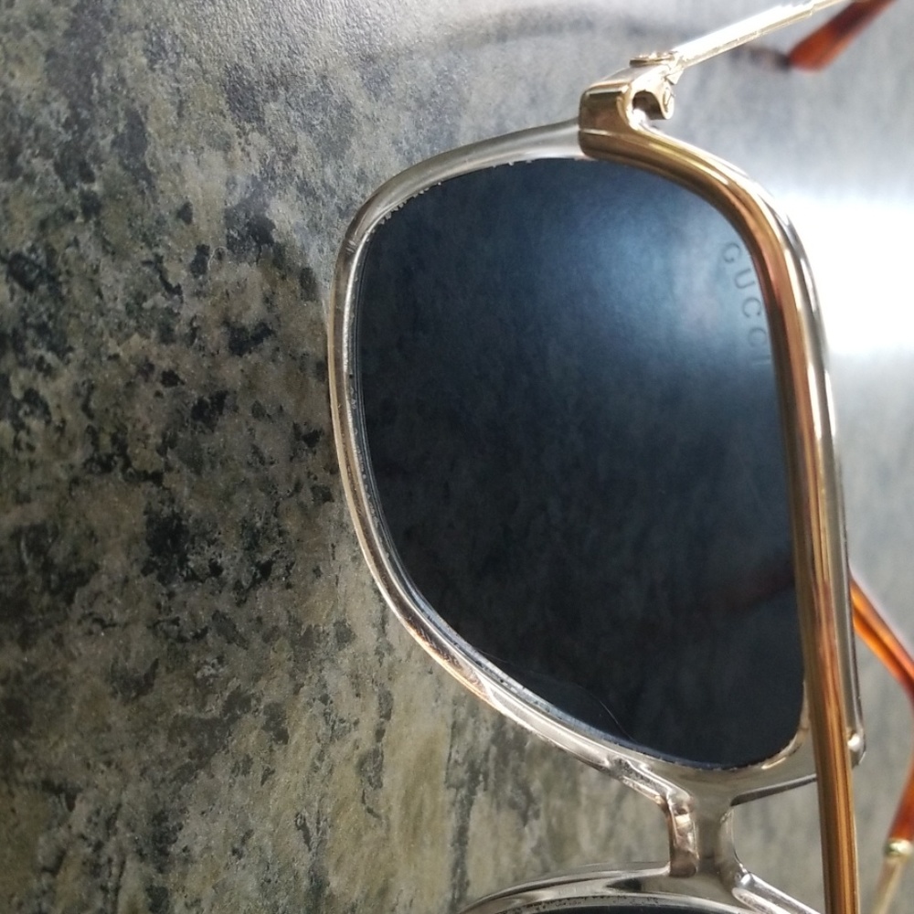Gucci sunglasses - Picture 3 of 4